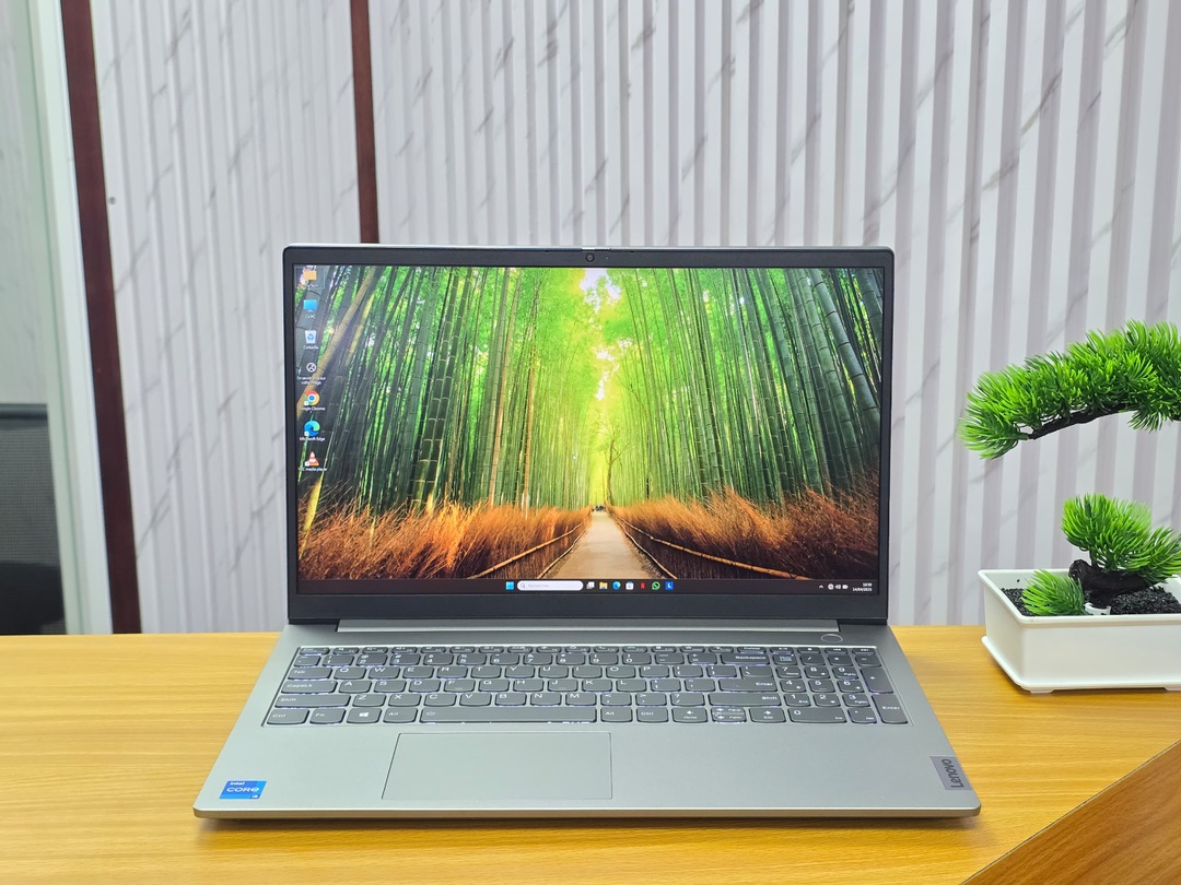 *LENOVO ThinkBook 15*